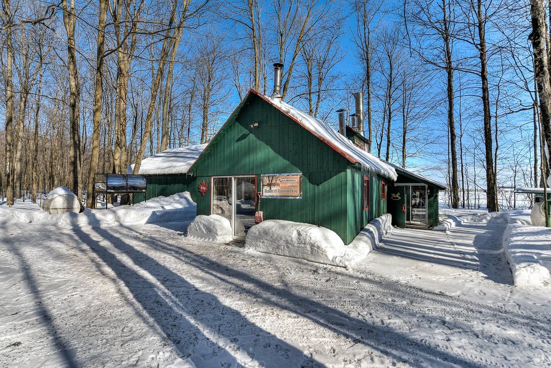 L'assomption, Quebec In L'assomption, Quebec, Canada For Sale (14436597)