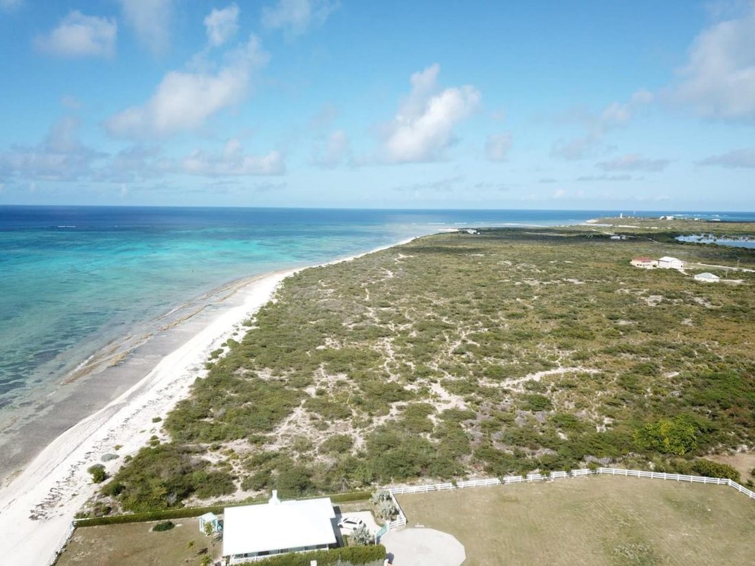 Land in Cockburn Town, Turks Islands, Turks and Caicos Islands 5 - 14432123