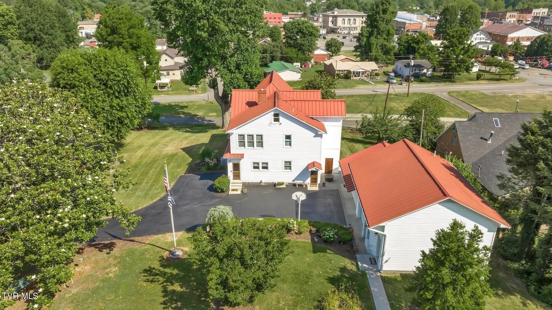 House in Big Stone Gap, Virginia, United States 4 - 14436995