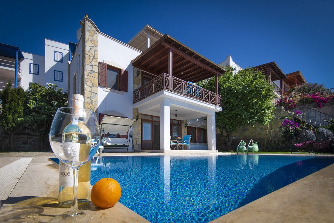Villa in Yalıkavak, Muğla, Turkey 2 - 14437140