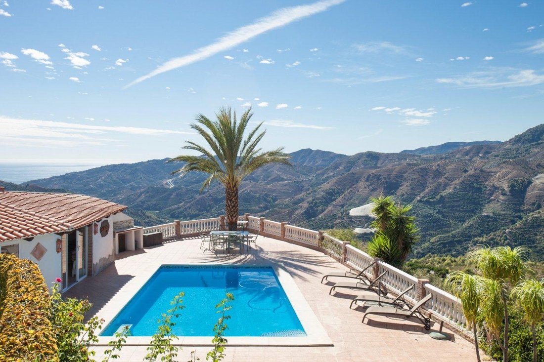 Villa in Jete, Andalusia, Spain 1 - 14437231
