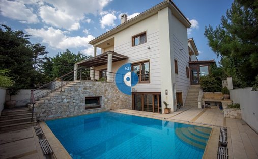House in Kifisia, Attica, Greece 1