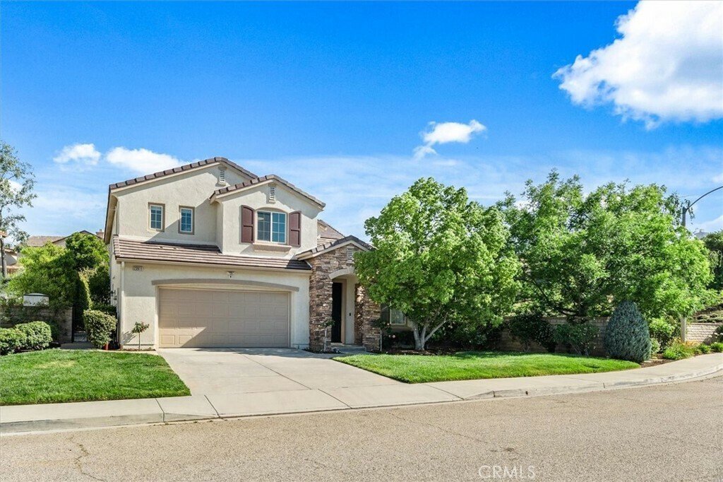 Highly Upgraded Executive Residence In Santa Clarita, California