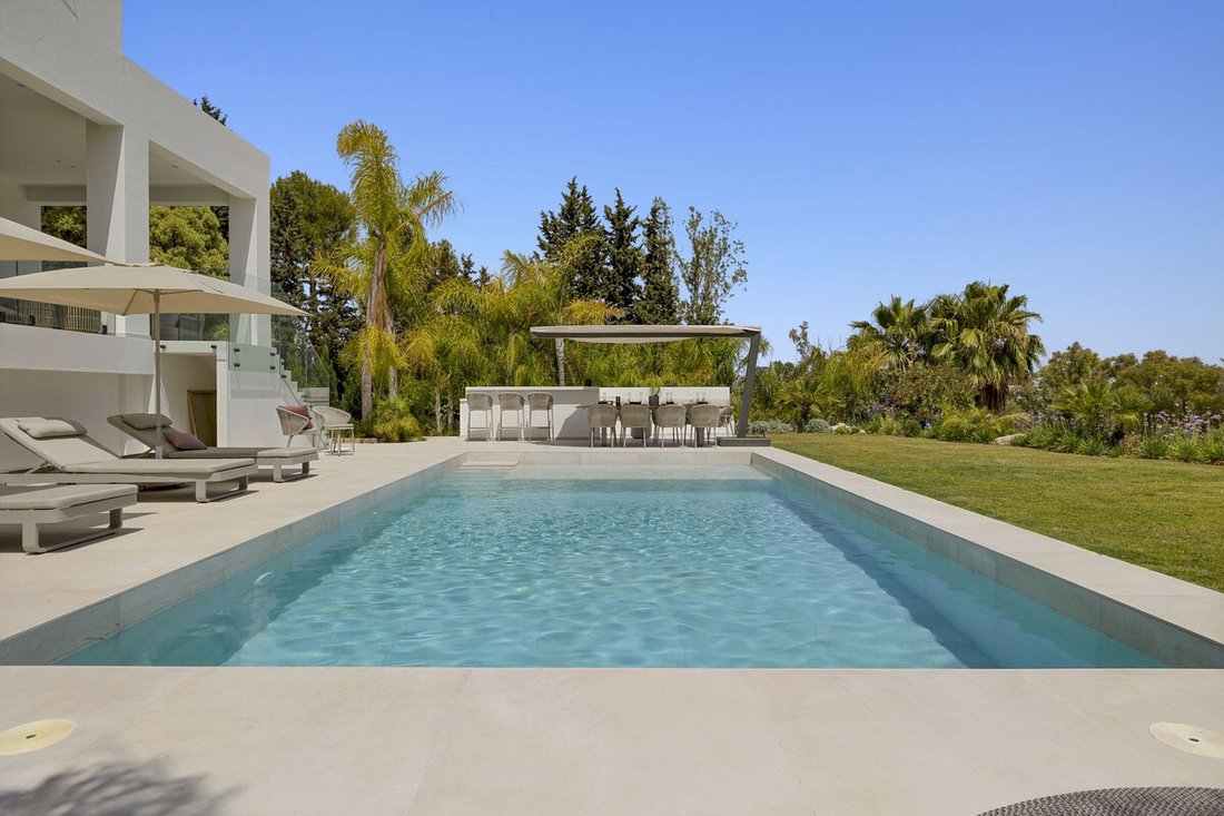 Villa in Benahavis, Andalusia, Spain 3 - 14438879