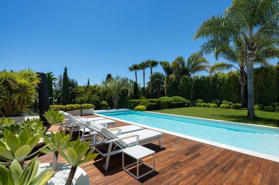 Villa in Marbella, Andalusia, Spain 3 - 14438861