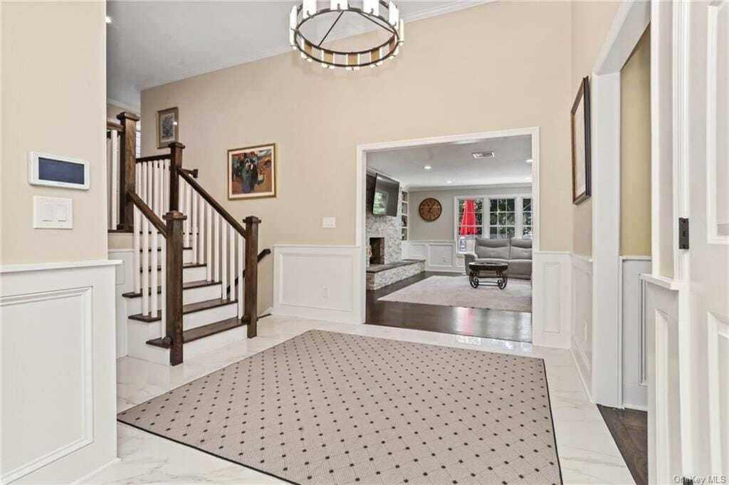 Renovated Home In Desirable California In Eastchester, New York, United