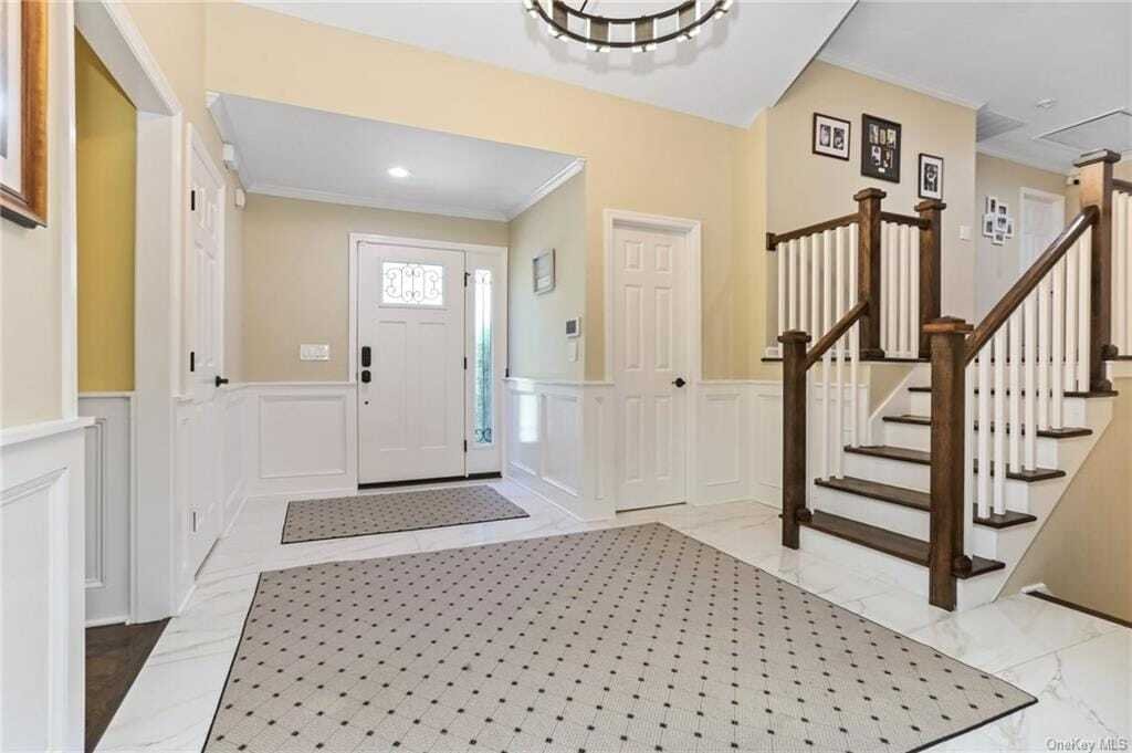 Renovated Home In Desirable California In Eastchester, New York, United