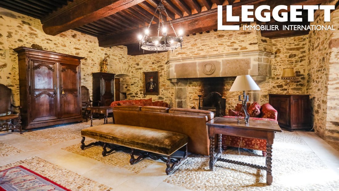 Louis XV’s Whisper: A 14th-Century Château Fit for a Mistress’s Dream