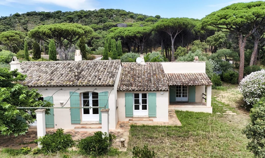 For Sale Building Land With In Ramatuelle, Provence Alpes Côte D'azur