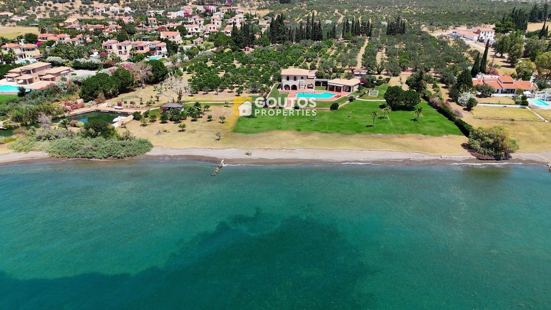 Villa in Koinotita Hliokastrou, Ermioni, Greece 2 - 14443997