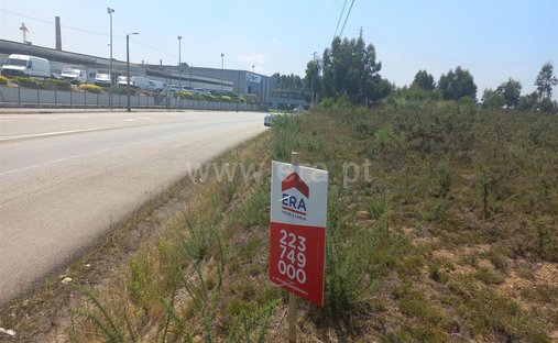 Land in Pedroso e Seixezelo, Porto District, Portugal 1