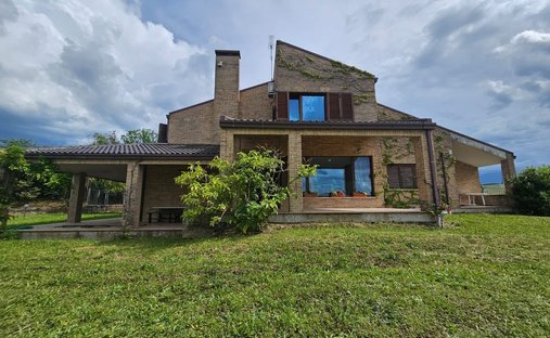 Villa in Saint Petronilla - Salvano - Capodarco di Fermo, Fermo, Marche 1