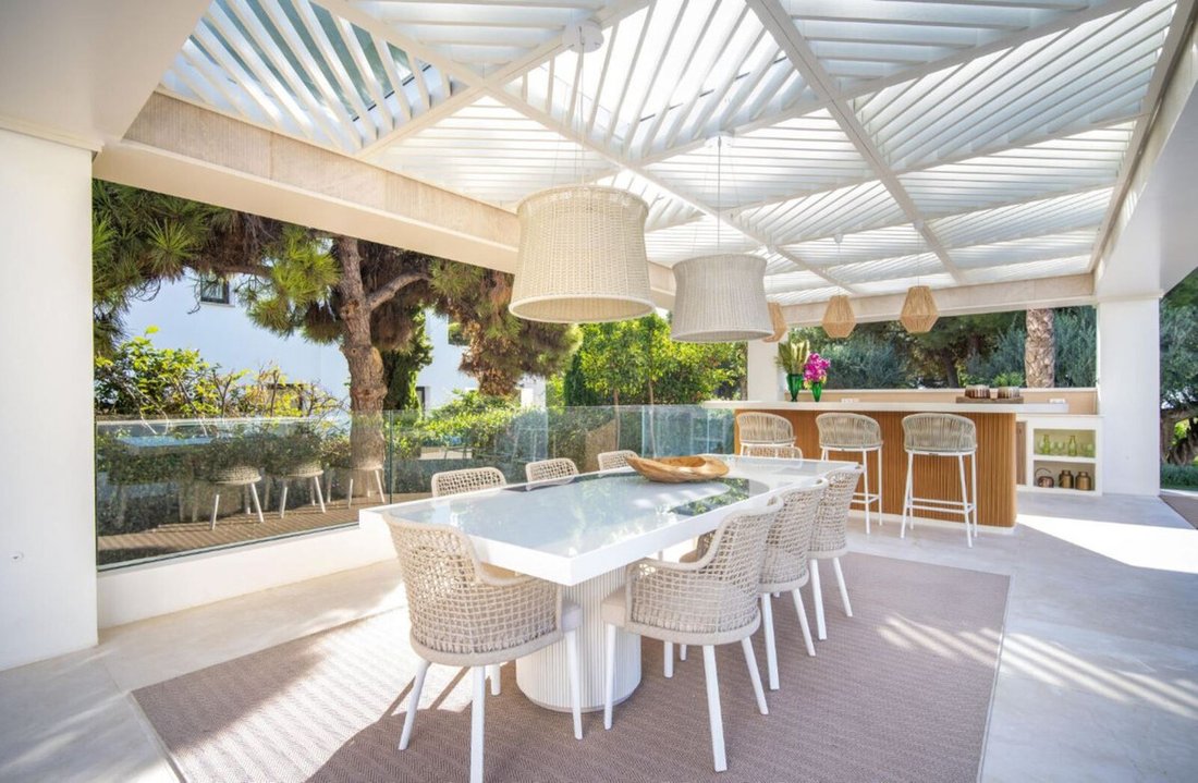 Villa in Puerto Banus, Marbella, Spain 2 - 14442898