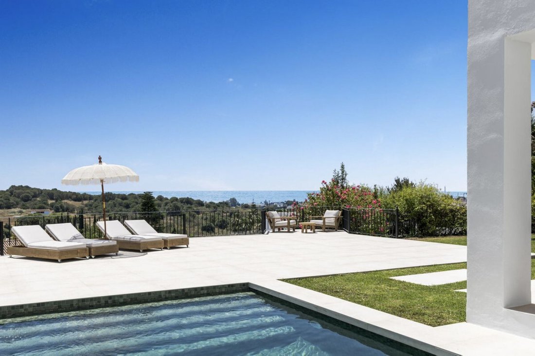 Villa in Benahavis, Andalusia, Spain 2 - 14442910