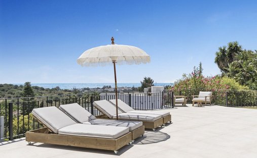 Villa in Benahavis, Andalusia, Spain 1
