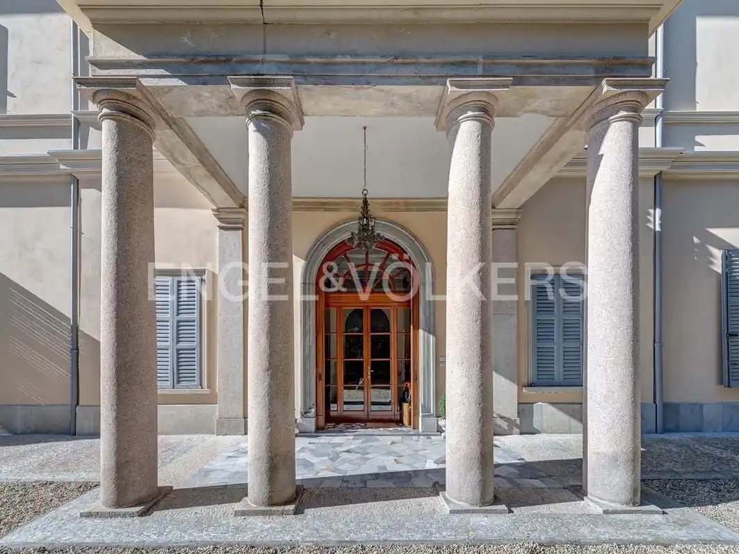 Villa in Eastern Lake Center, Como, Lombardy 5 - 14445034