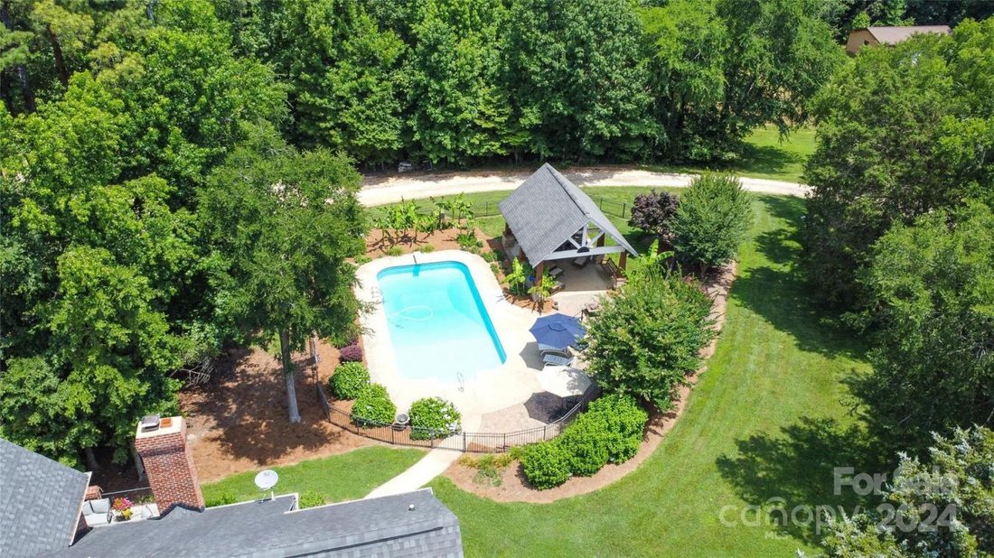 House in Indian Trail, North Carolina, United States 5 - 14446936