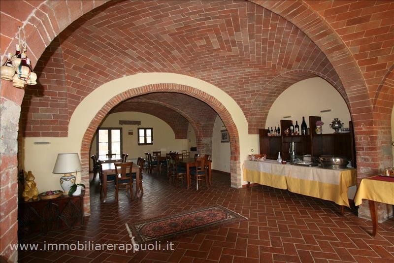 Casa en Bettolle, Toscana, Italia 1 - 14448571