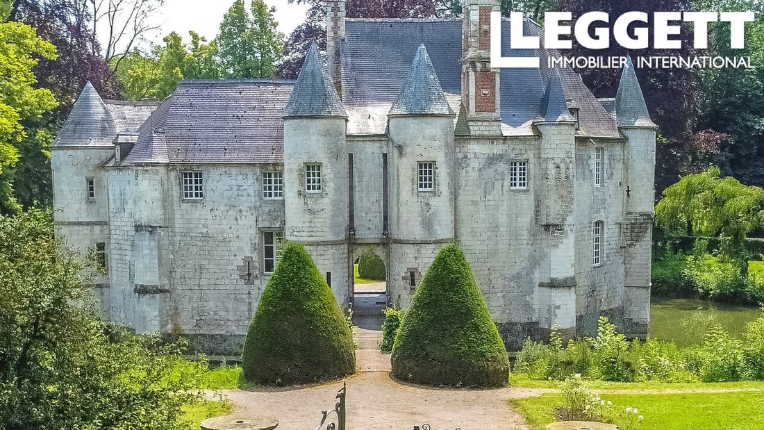 Magnificent Unique Fairytale In Aire Sur La Lys, Hauts De France