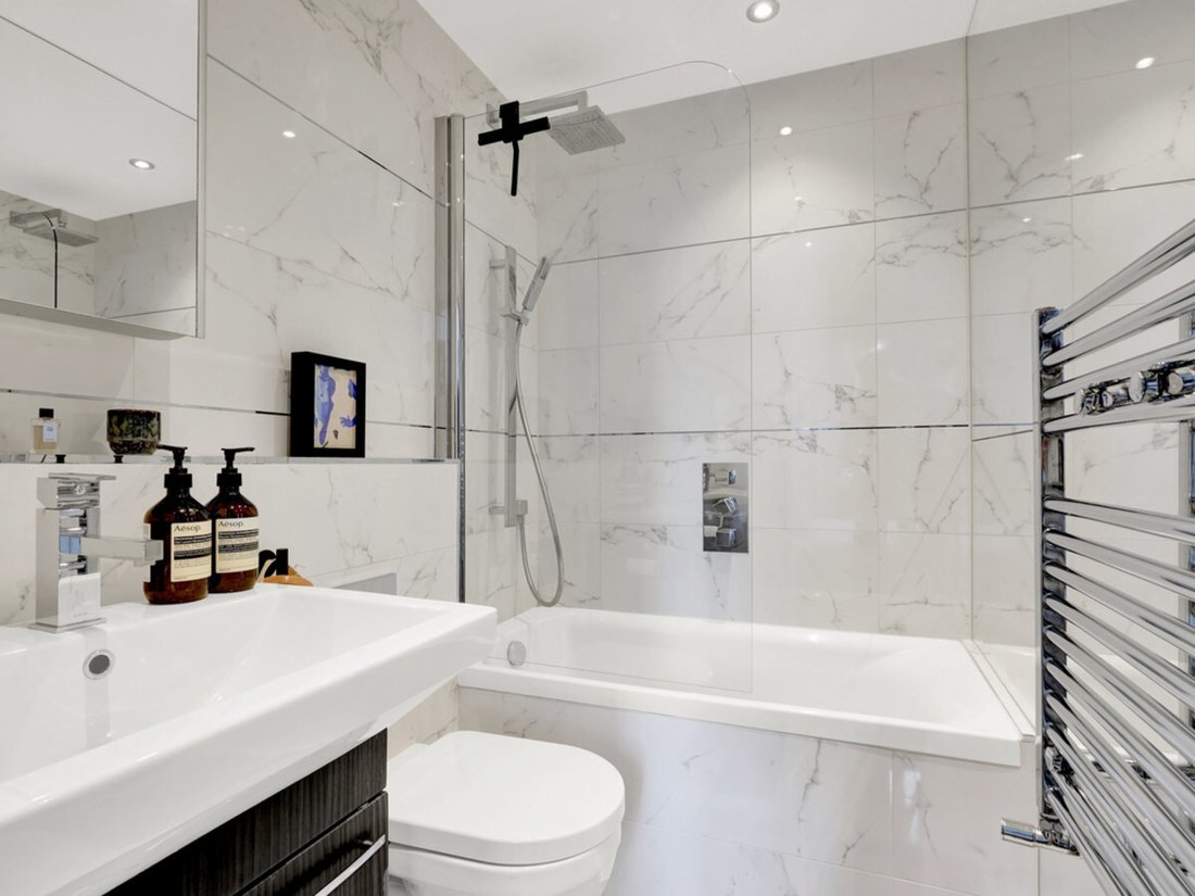 Apartment in Campden Hill, Kensington And Chelsea, England 5 - 14445813