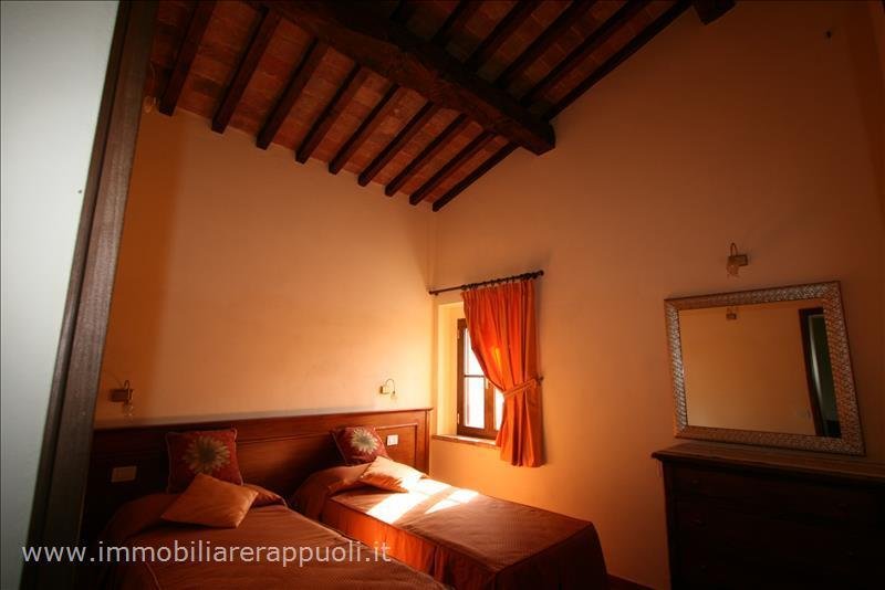 Casa en Bettolle, Toscana, Italia 2 - 14448571