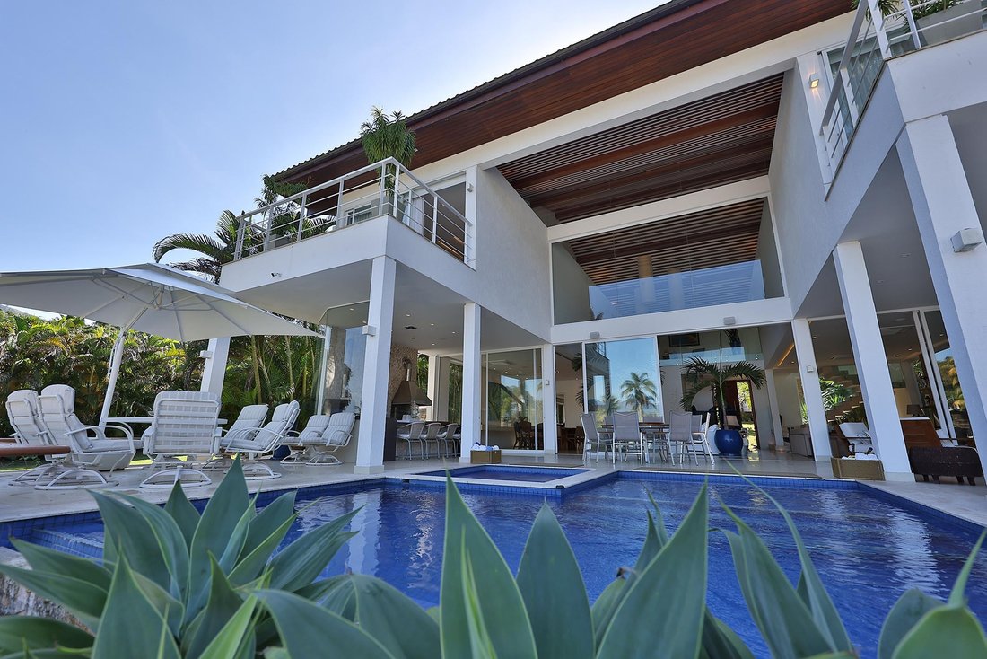 House in Cantagalo, State of Rio de Janeiro, Brazil 2 - 14445059