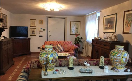 Villa a Antraccoli-Picciorana-Tempagnano, Lucca, Italia 1