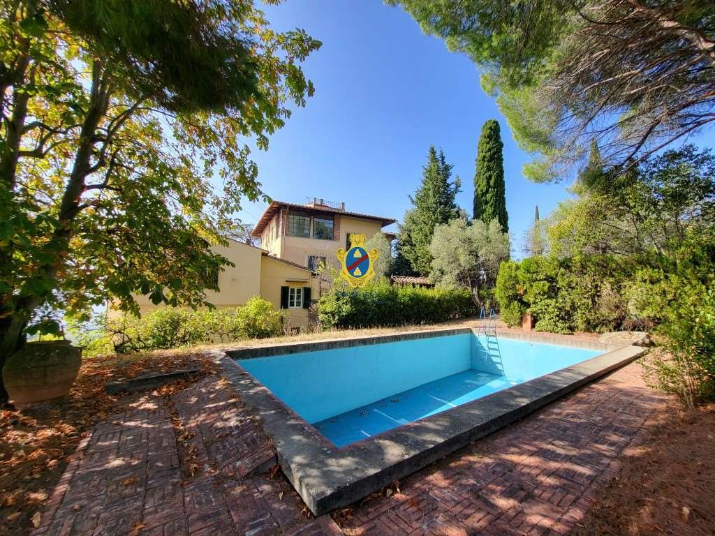Villa à Florence, Toscane, Italie 2 - 14447432