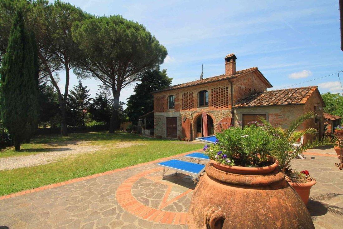 Farm Ranch in Larciano, Tuscany, Italy 5 - 14447353