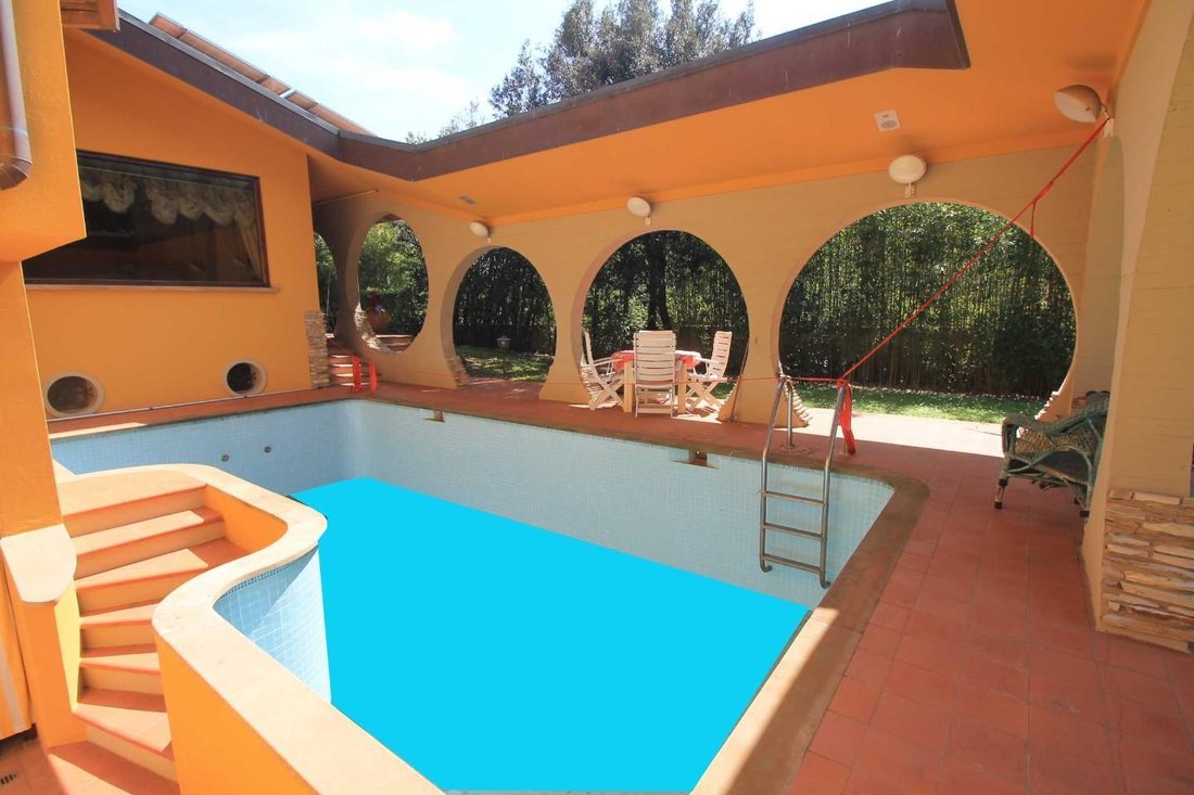 Villa in Larciano, Tuscany, Italy 5 - 14447382