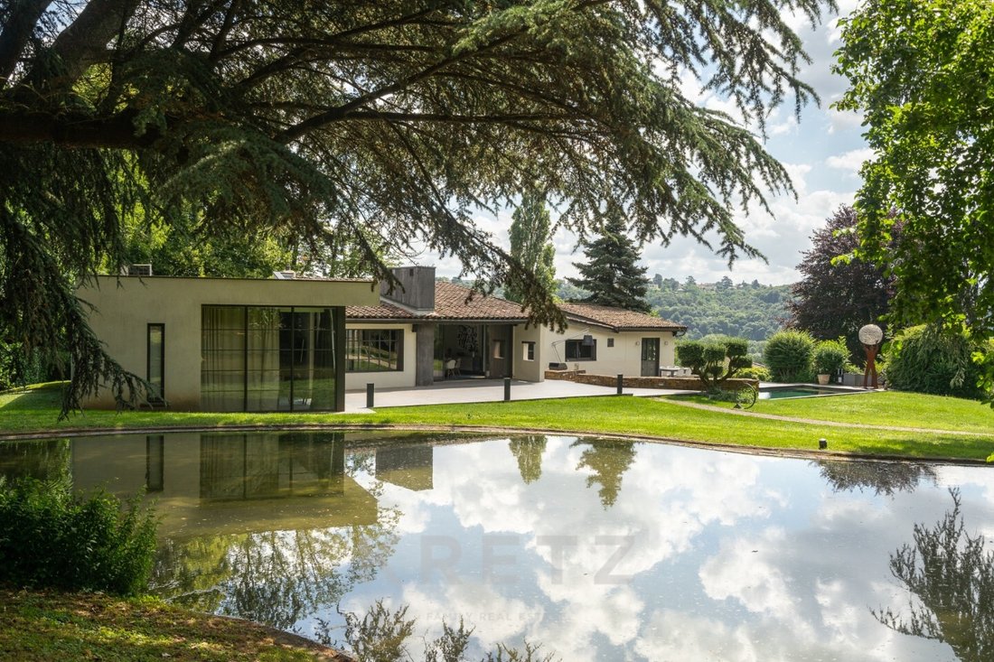 Contemporary Villa In A In Collonges Au Mont D'or, Auvergne Rhône Alpes ...