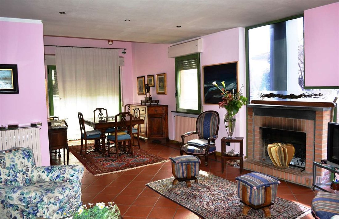Villa in San Concordio, Lucca, Italy 1 - 14447538