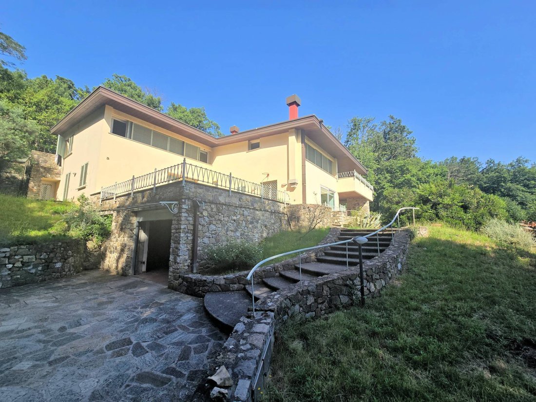 Villa in Bagnolo di Sopra, Montemurlo, Tuscany 1 - 14447607