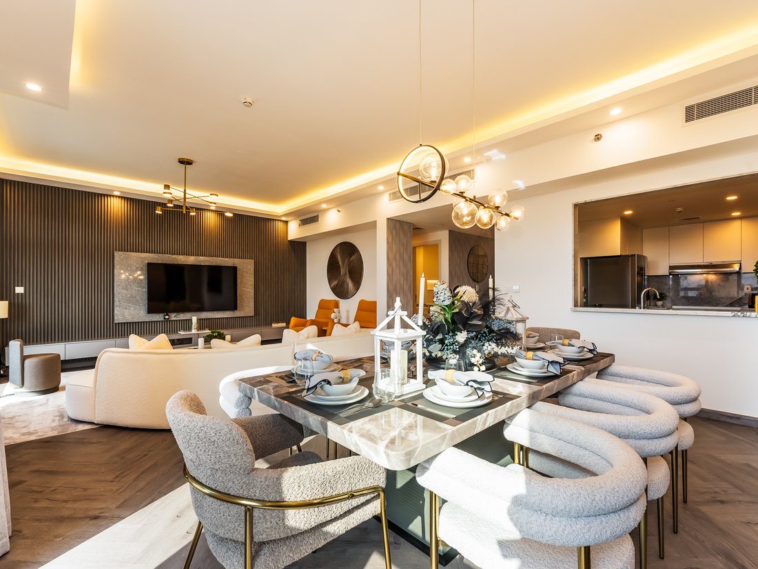 Apartment in Umm Suqeim, Dubai, United Arab Emirates 4 - 14446949