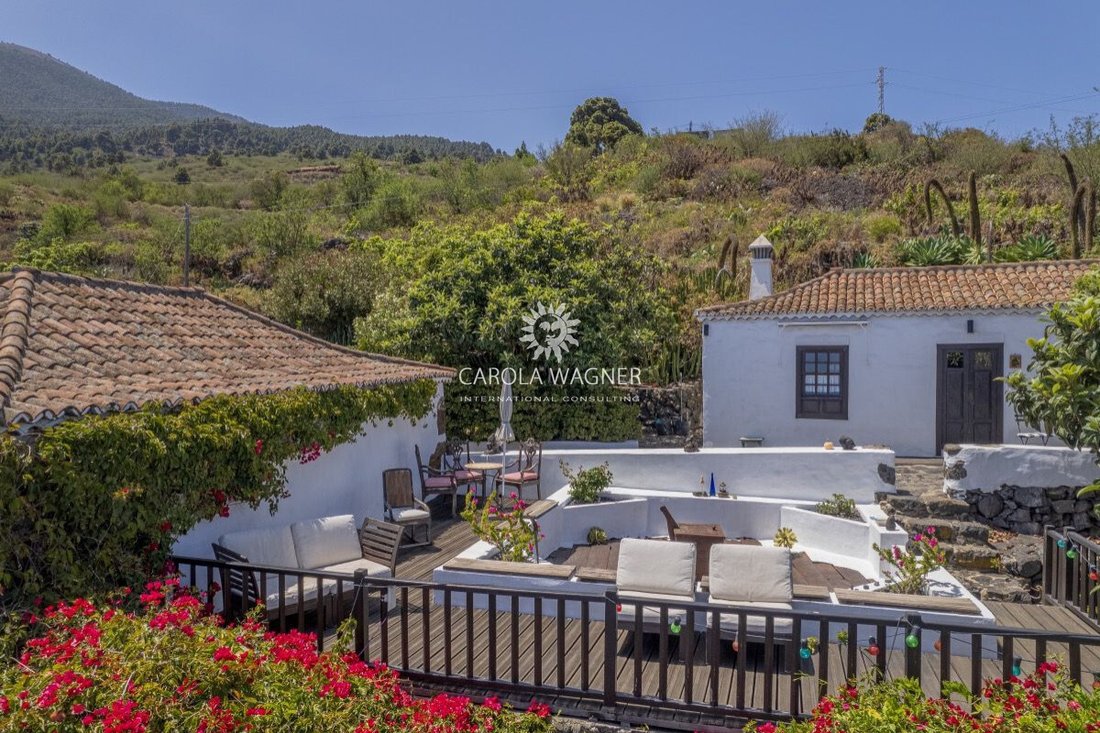 Villa in Villa de Mazo, Canary Islands, Spain 3 - 14445853