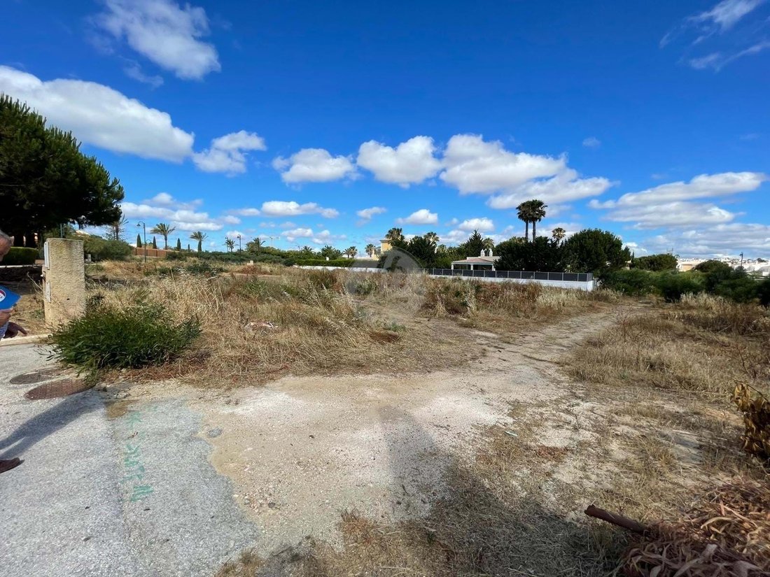 Land in Praia De Porto Mós, Sao Goncalo de Lagos, Algarve 1 - 14445337