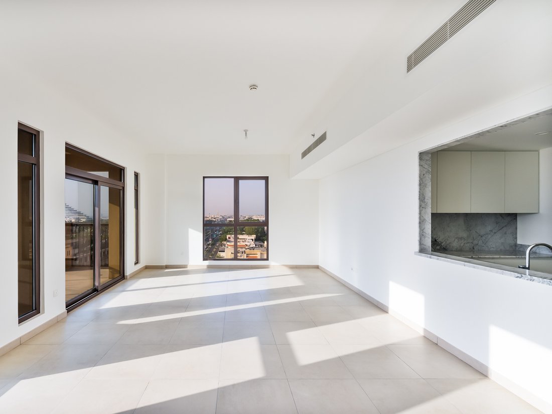 Apartment in Umm Suqeim, Dubai, United Arab Emirates 4 - 14446953