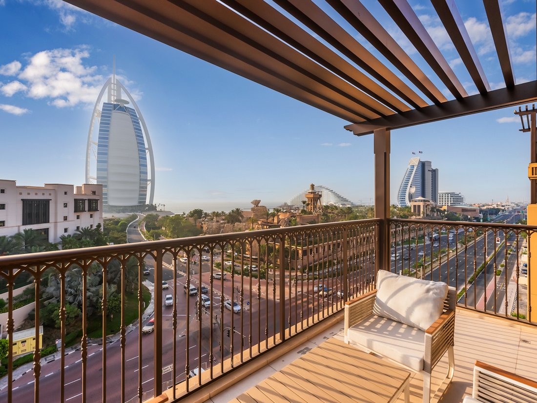 Apartment in Umm Suqeim, Dubai, United Arab Emirates 2 - 14446949