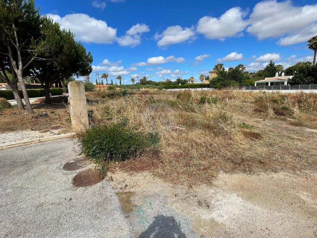 Land in Praia De Porto Mós, Sao Goncalo de Lagos, Algarve 2 - 14445337
