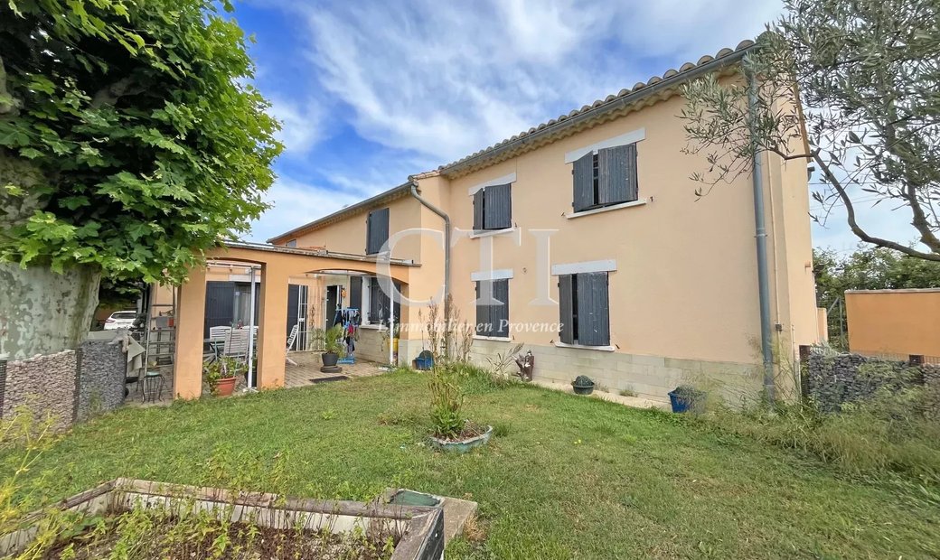 For Sale, Beautiful House In The In Violès, Provence Alpes Côte D'azur, France For Sale (12371655)