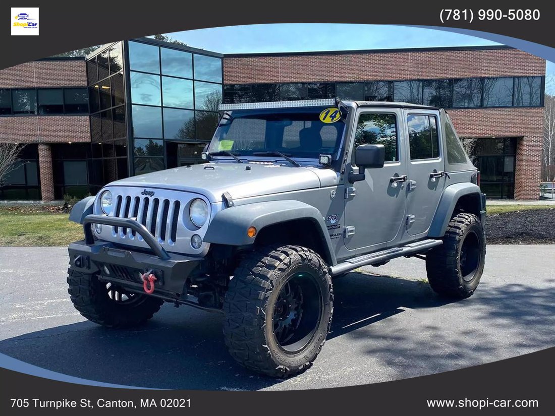 Suv in Canton, MA, United States 1 - 14193852