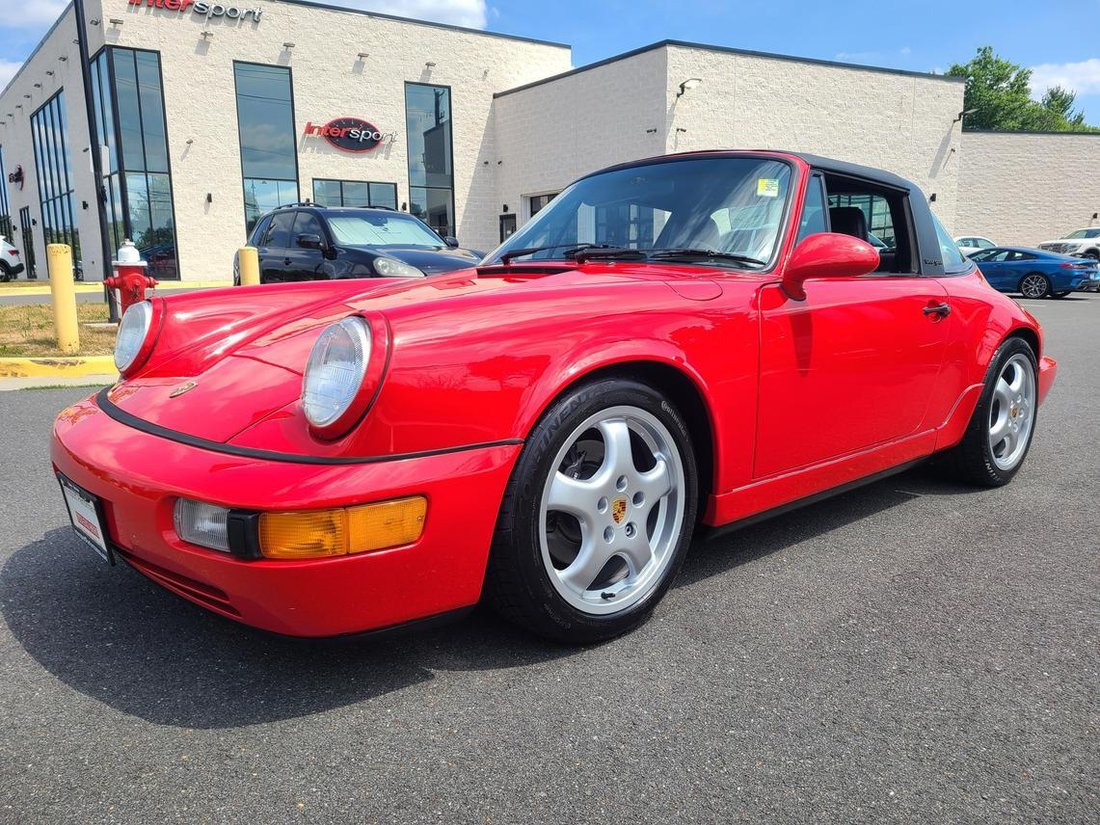 Sedan in Ashburn, Virginia, United States 5 - 12560206