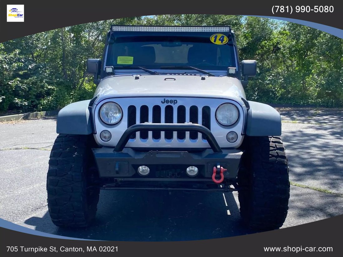 Suv in Canton, MA, United States 5 - 14193852