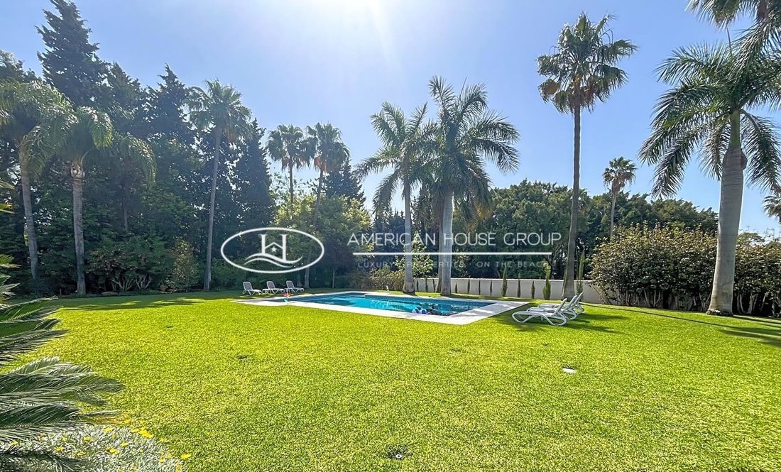 Chalet in Guadalmina Baja, San Pedro de Alcantara, Spain 3 - 14454766