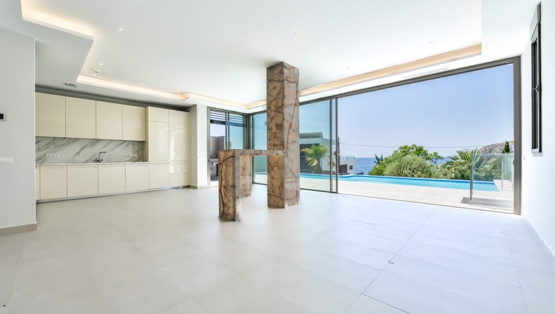 Villa in Calp / Calpe, Valencian Community, Spain 5 - 12416869