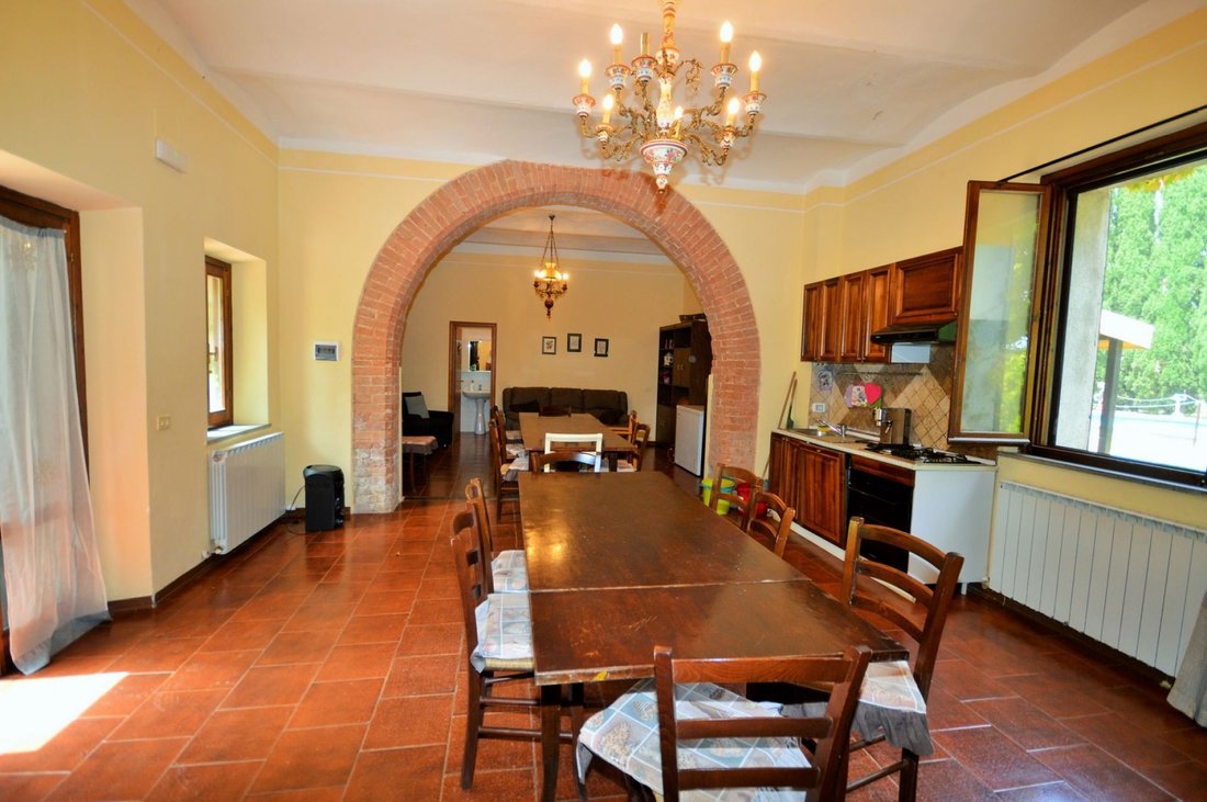 Villa in Castiglione del Lago, Umbria, Italy 2 - 14133100