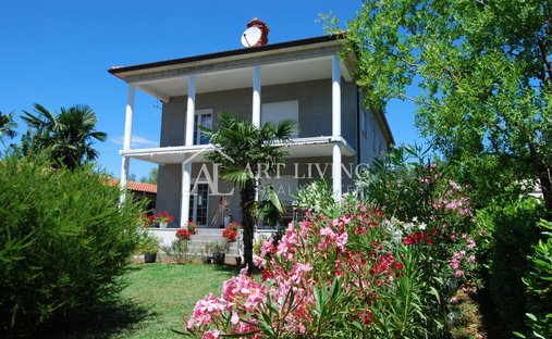 Casa en Umag, Istria, Croacia 1