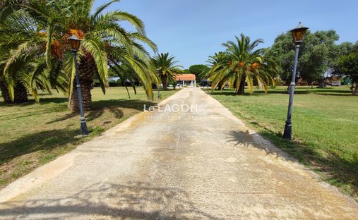 Villa in Saint-Cyprien, Occitania, France 1