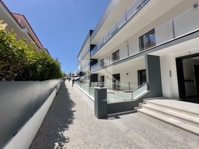 3 Bedroom Flat In Private Condominium In São Domingos De Rana, Lisbon ...