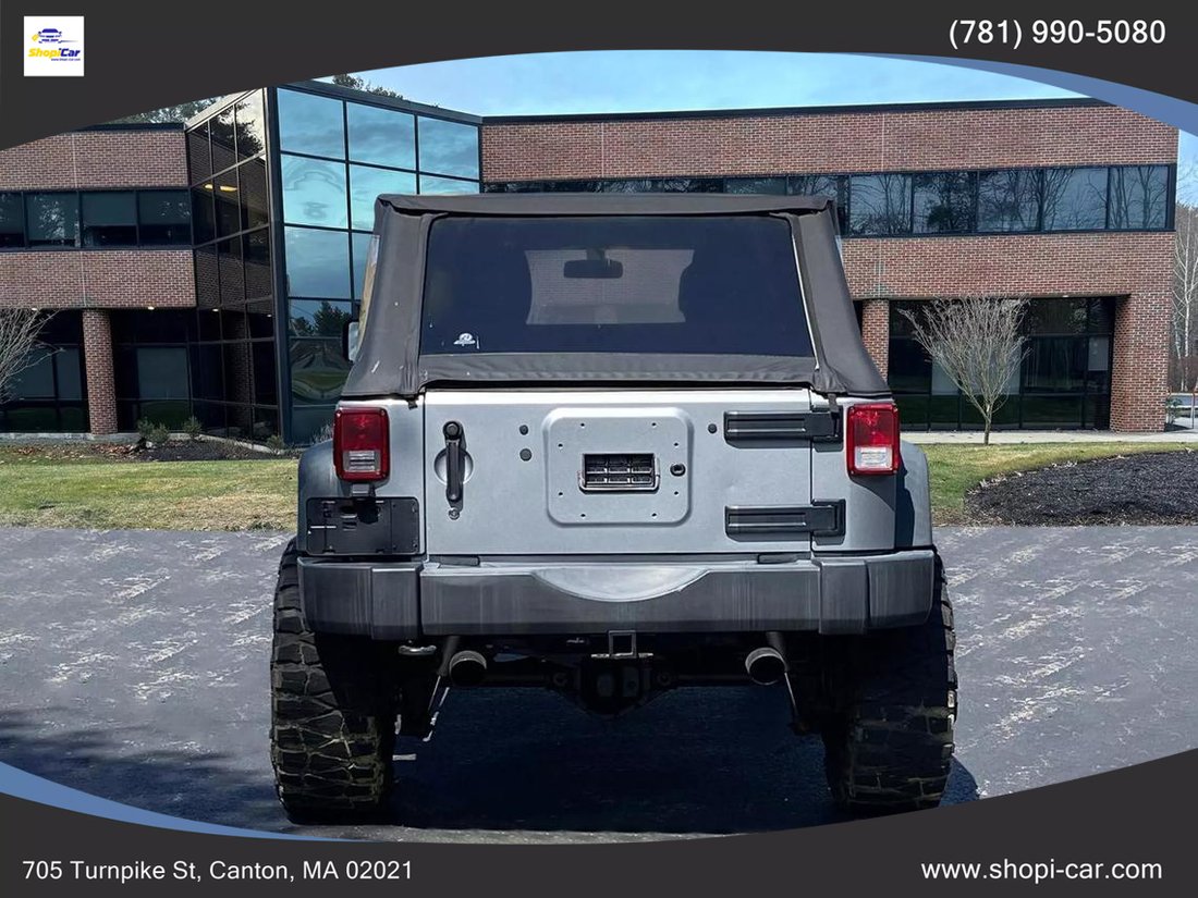 Suv in Canton, MA, United States 3 - 14193852